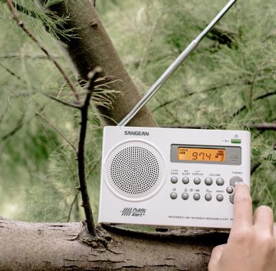 Sangean AM / FM / WX Portable Radio in White - 14‐PRD9W