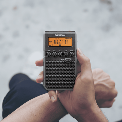 Sangean AM / FM-RDS Rechargeable Pocket Radio - 14‐DT800BK