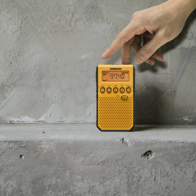 Sangean AM / FM / Weather Alert Pocket Radio - DT‐800YL