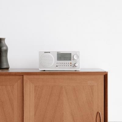 Sangean AM / FM-RBDS Wooden Cabinet Digital Tuning Radio in Gloss White - 14-WR2WH