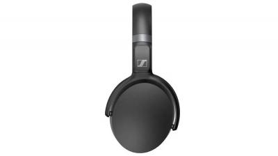 Sennheiser Noise-Canceling Wireless Over-Ear Headphones in Black - HD 450BT Black